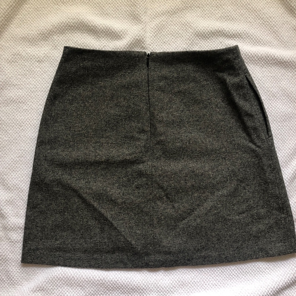 Aritzia Wilfred Skirt size 8